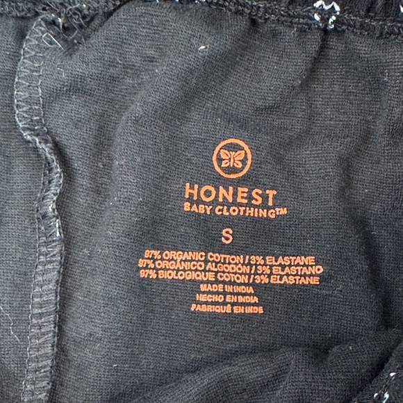 Honest Baby Clothing Company Unisex Black and White Skull Pajamas - Picture 10 of 14